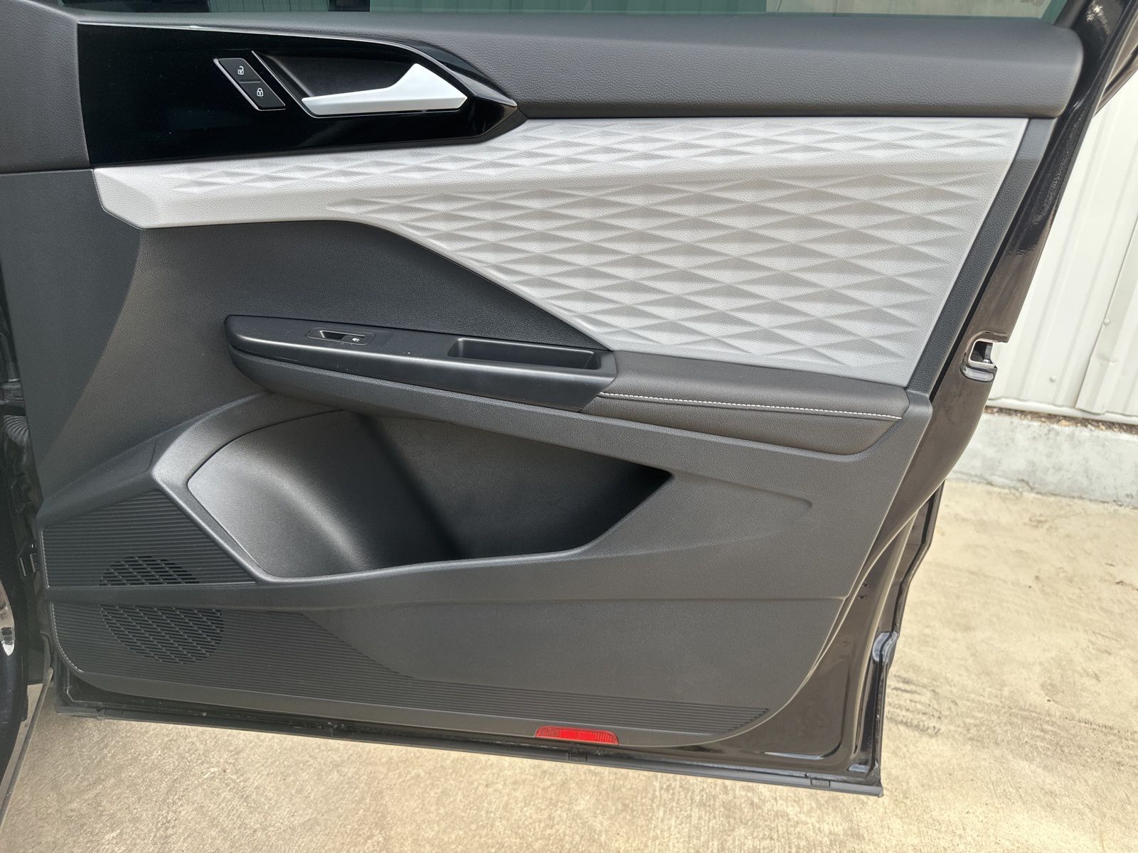 Used Car 2024 Volkswagen Taos  1.5t S For Sale Under $25,000 In Austin, Texas