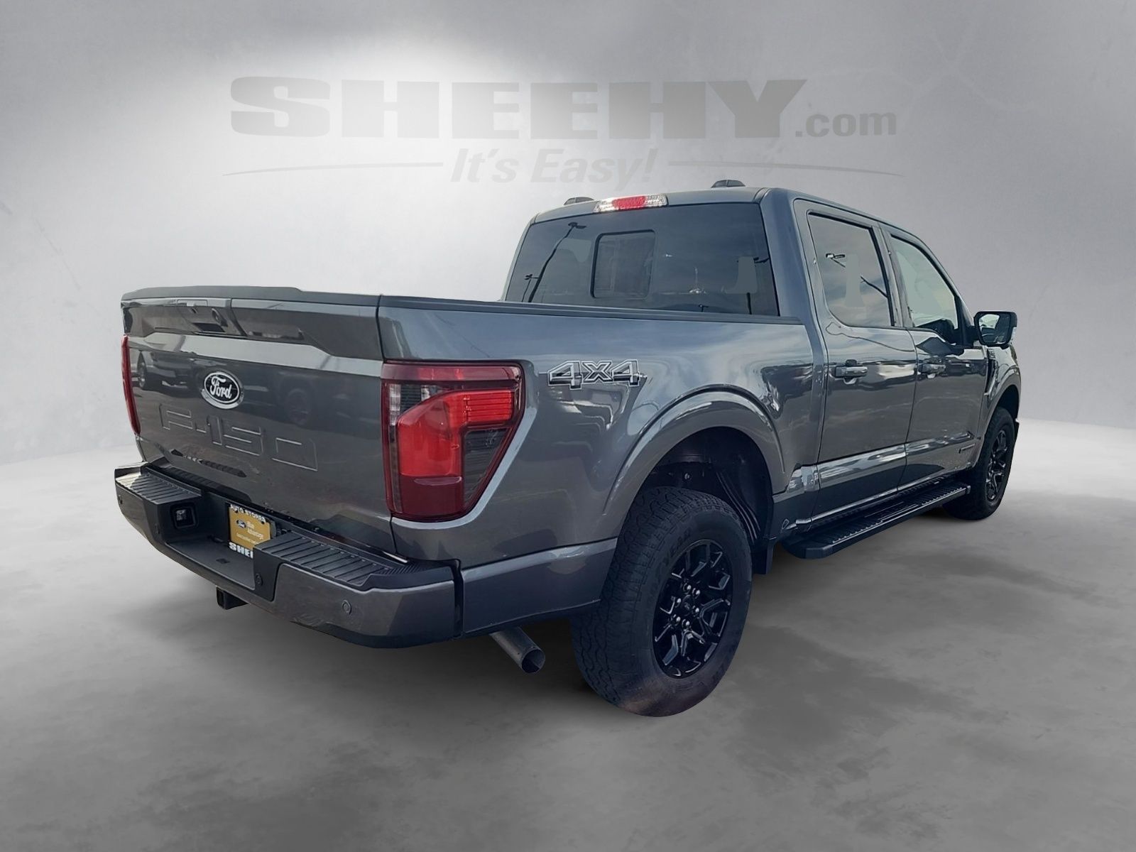 Certified Used 2024 Carbonized Gray Metallic Ford XLT image 14