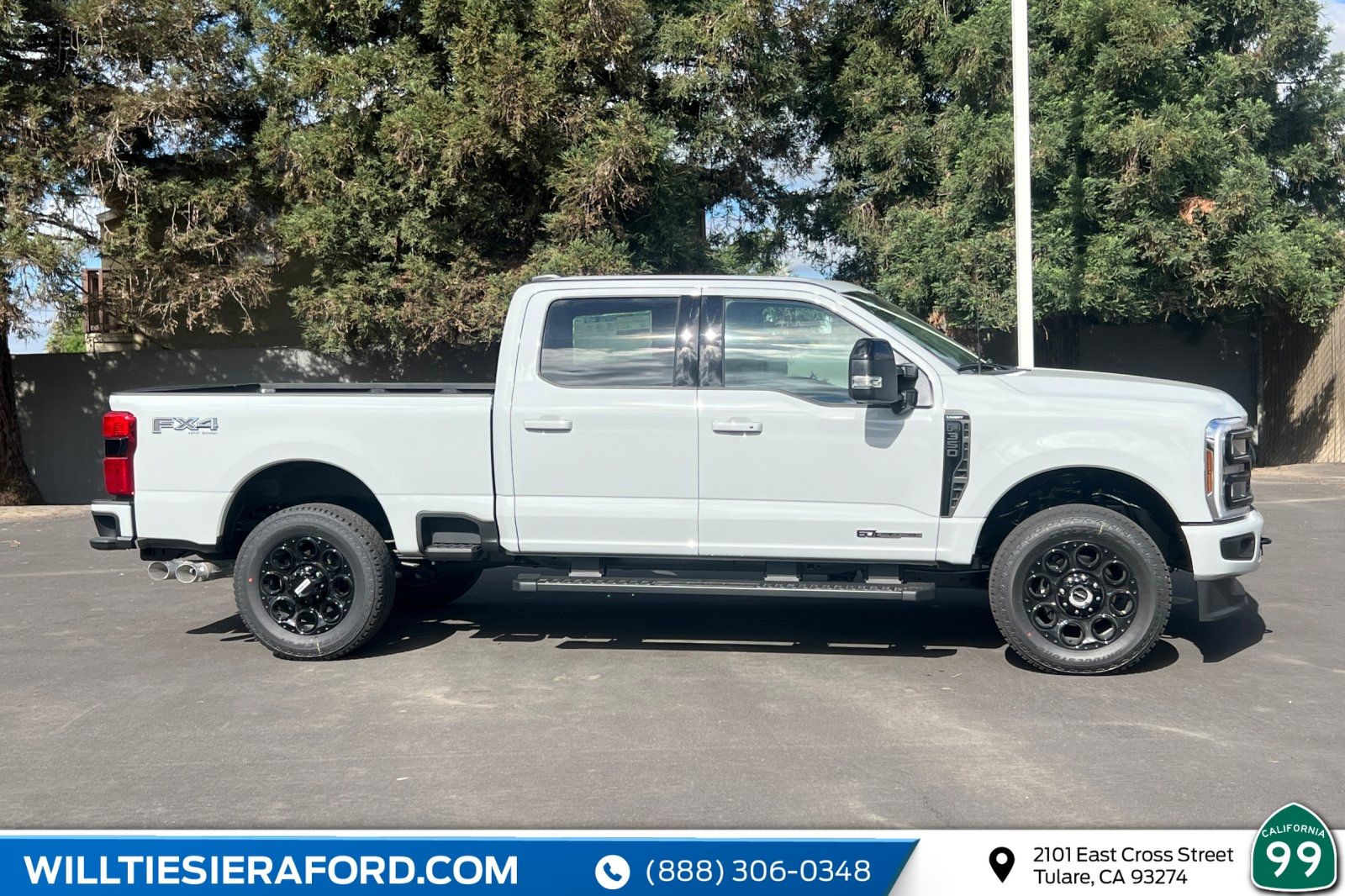 View vehicle photo 5