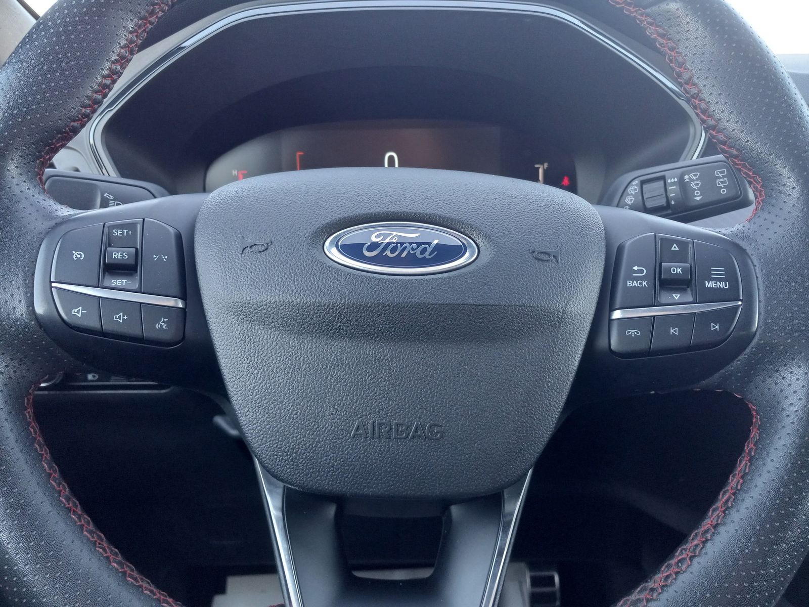 2024 Ford Escape image 18