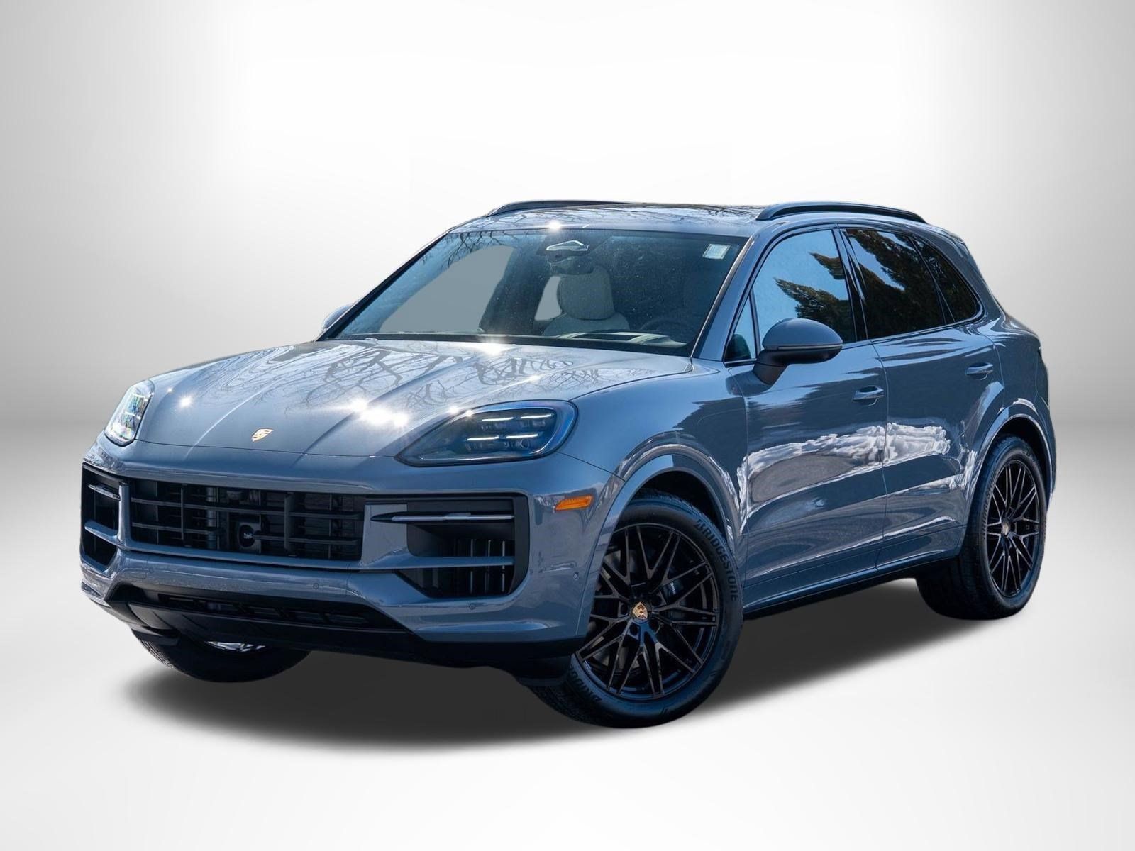 Arctic Gray 2026 Porsche Cayenne SUV / Crossover All-Wheel Drive 8-Speed Automatic