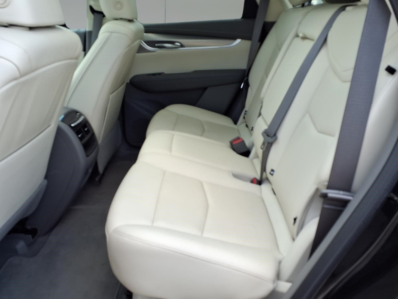 2021 Cadillac XT5 Premium Luxury Black at Bayway Cadillac of The Woodlands