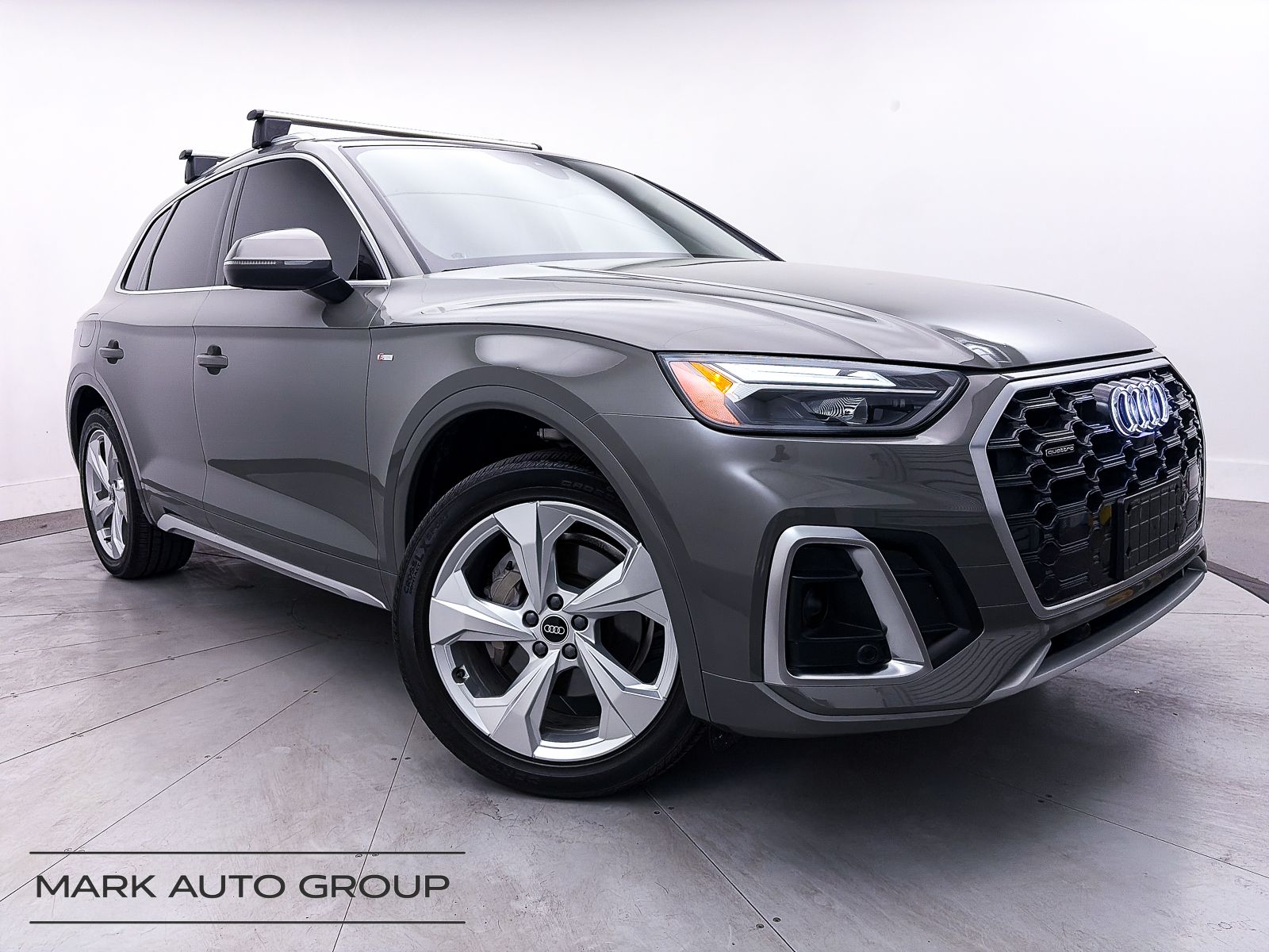 2023 Audi Q5 45 S line Premium