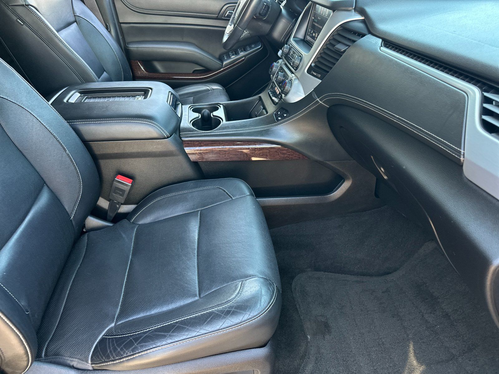 used 2017 GMC Yukon car, priced at $23,498