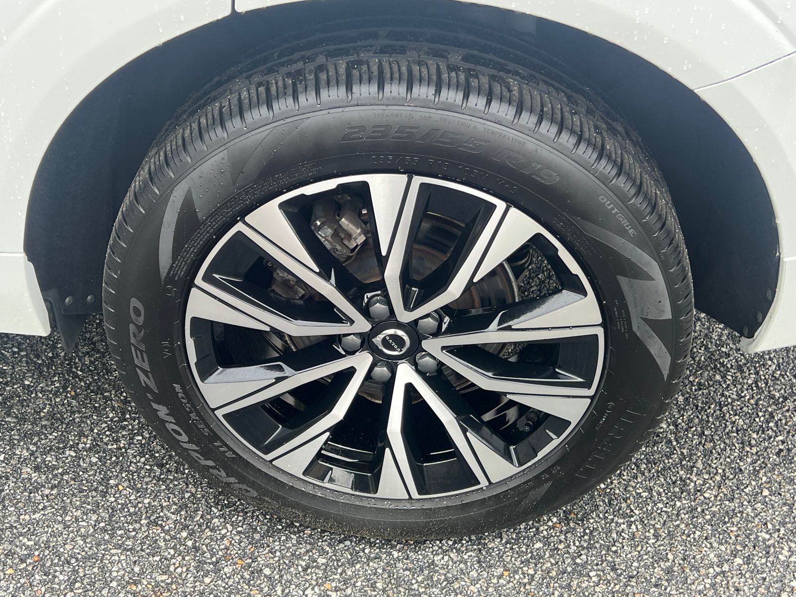 2024 Volvo XC60 Core - Photo 21