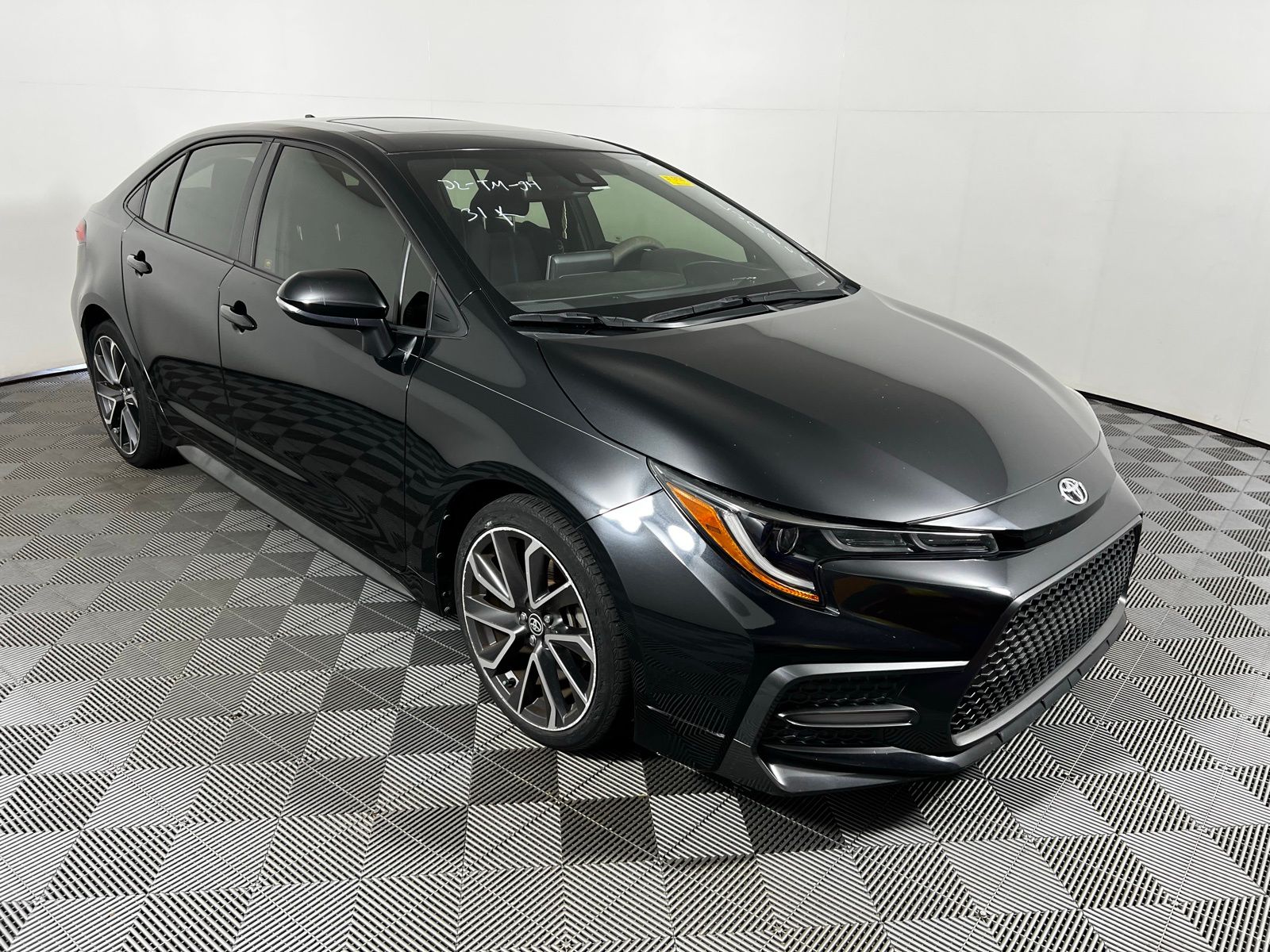 2020 Toyota Corolla SE 3