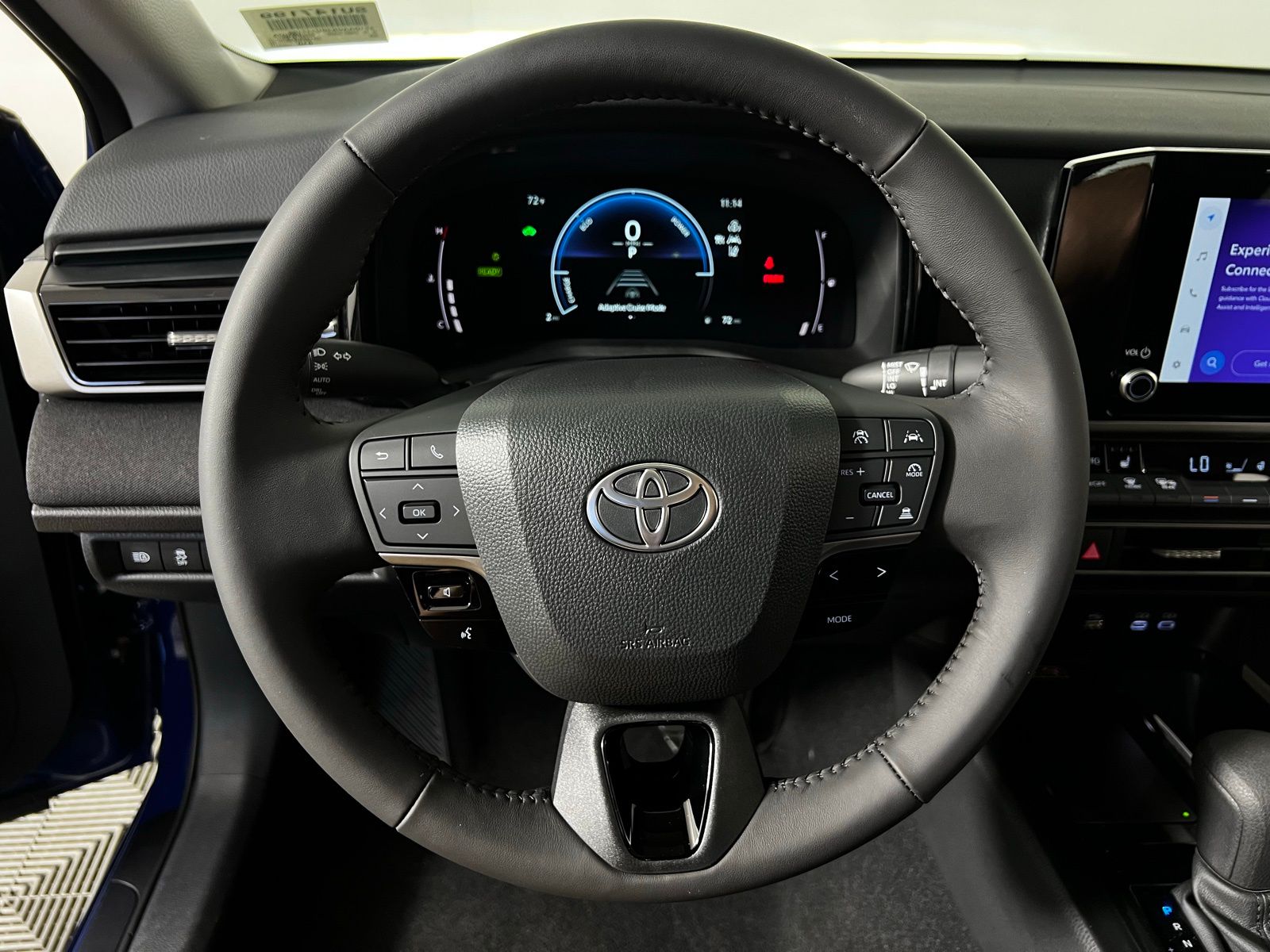 2025 Toyota Camry LE 12