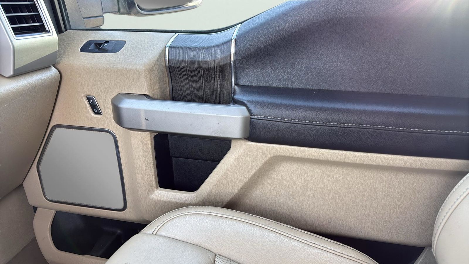 Used Car 2021 Ford F-450sd  Lariat For Sale Under $70,000 In Austin, Texas