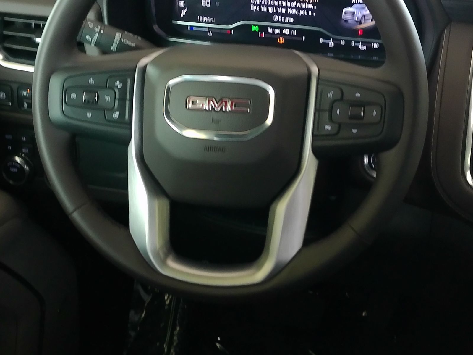 Used 2024 Silver GMC SLT image 21