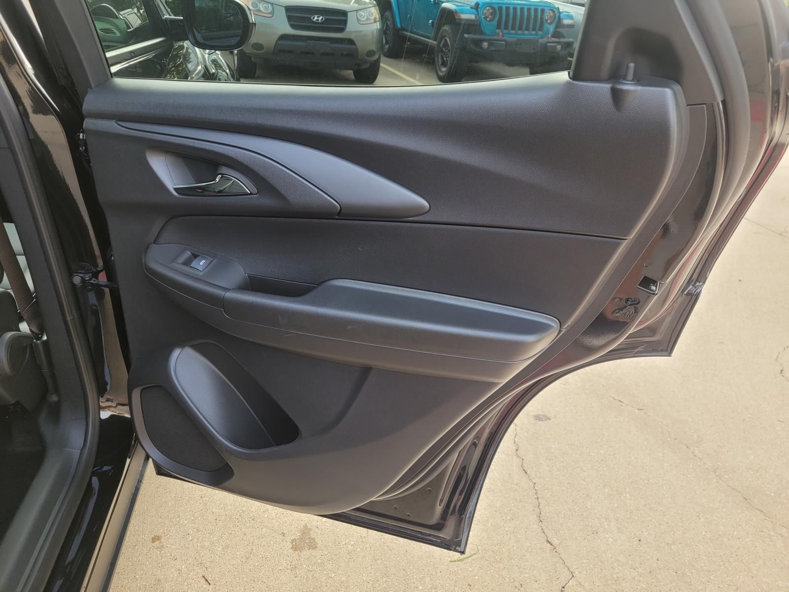 used 2026 Chevrolet TrailBlazer car, priced at $27,300