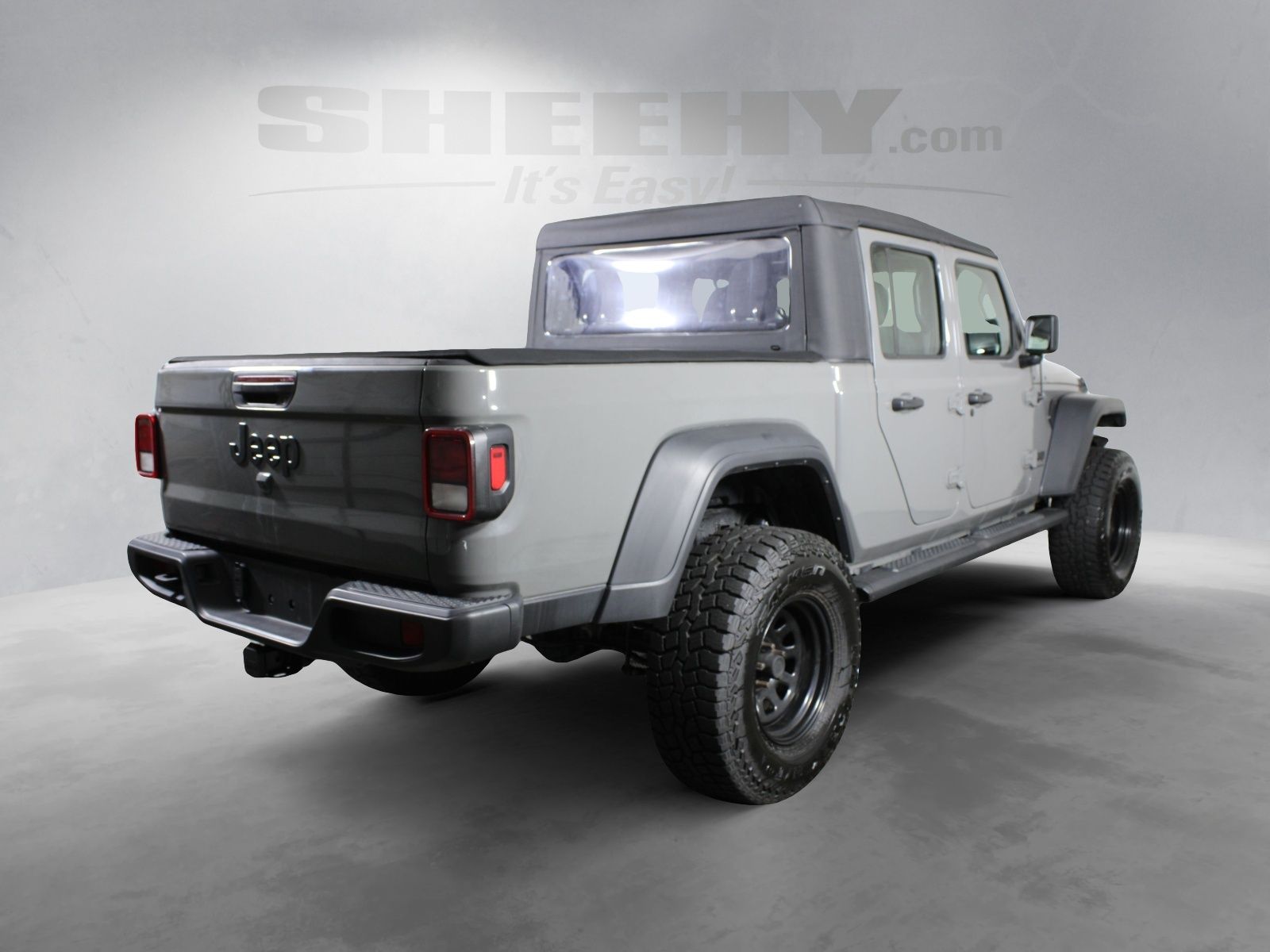 Used 2023 Gray Jeep Sport image 8