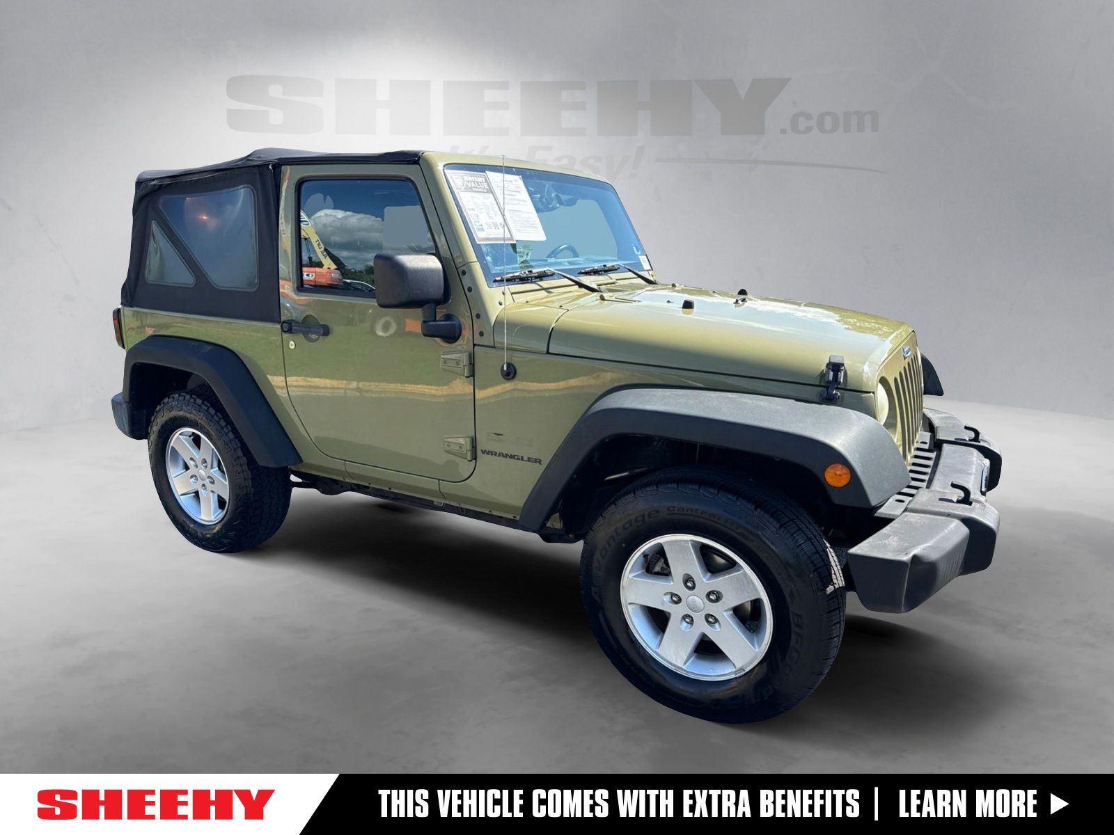 Commando 2013 Jeep Wrangler SUV / Crossover Four-Wheel Drive 6-Speed Manual