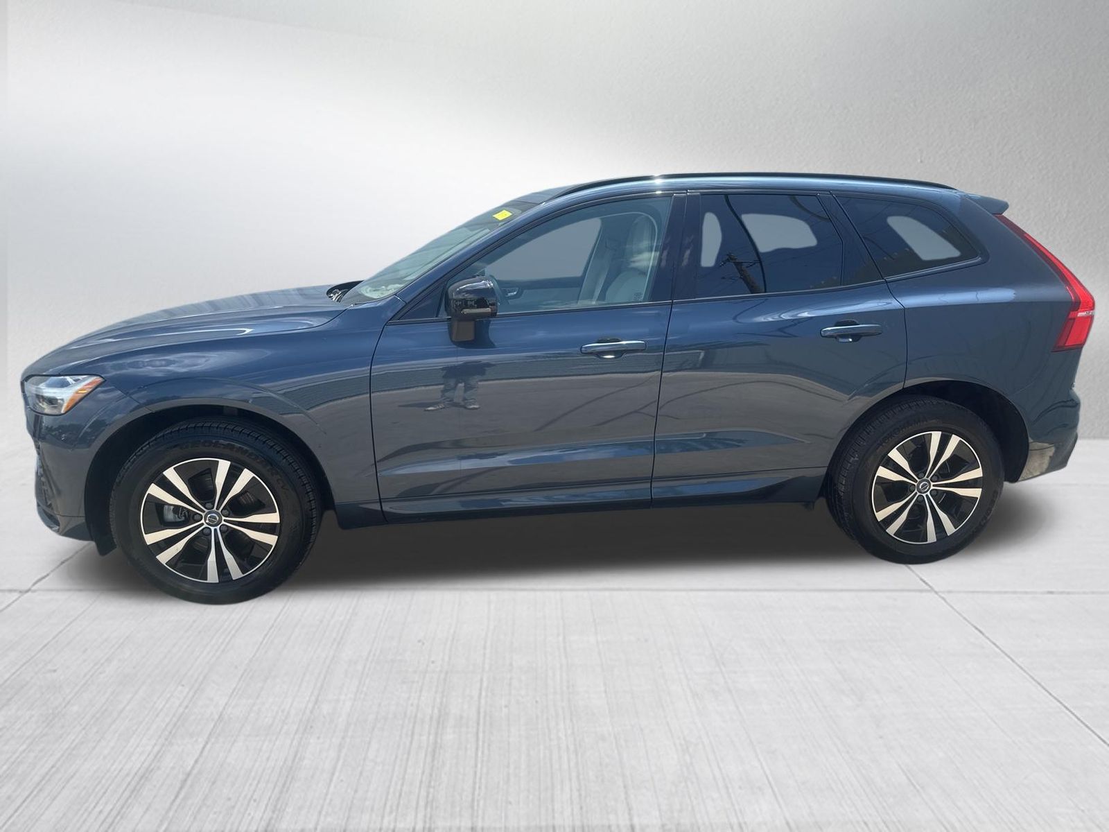 Used Car 2024 Volvo Xc60  B5 Core For Sale Under $30,000 In Austin, Texas