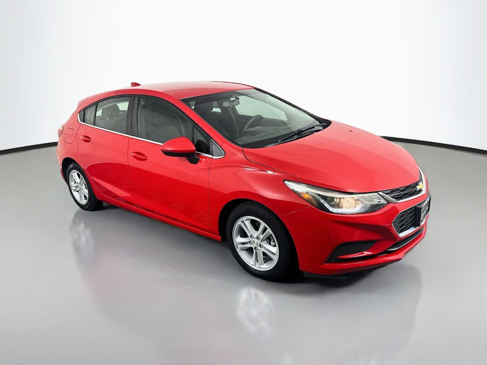 2017 Chevrolet Cruze LT Hatchback FWD