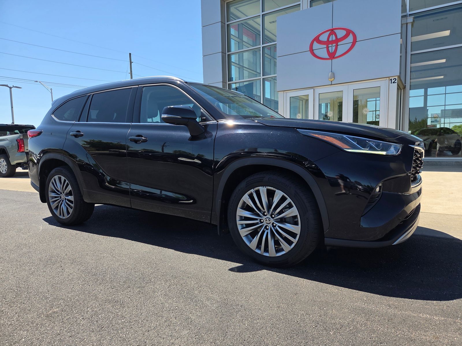 2021 Toyota Highlander Platinum