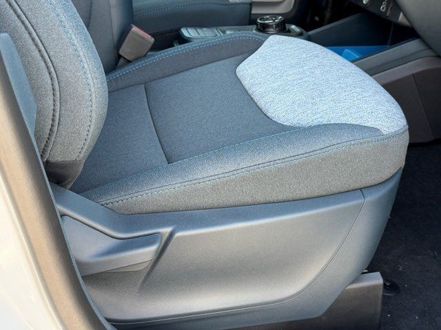 New 2026 Oxford White Ford XLT image 7