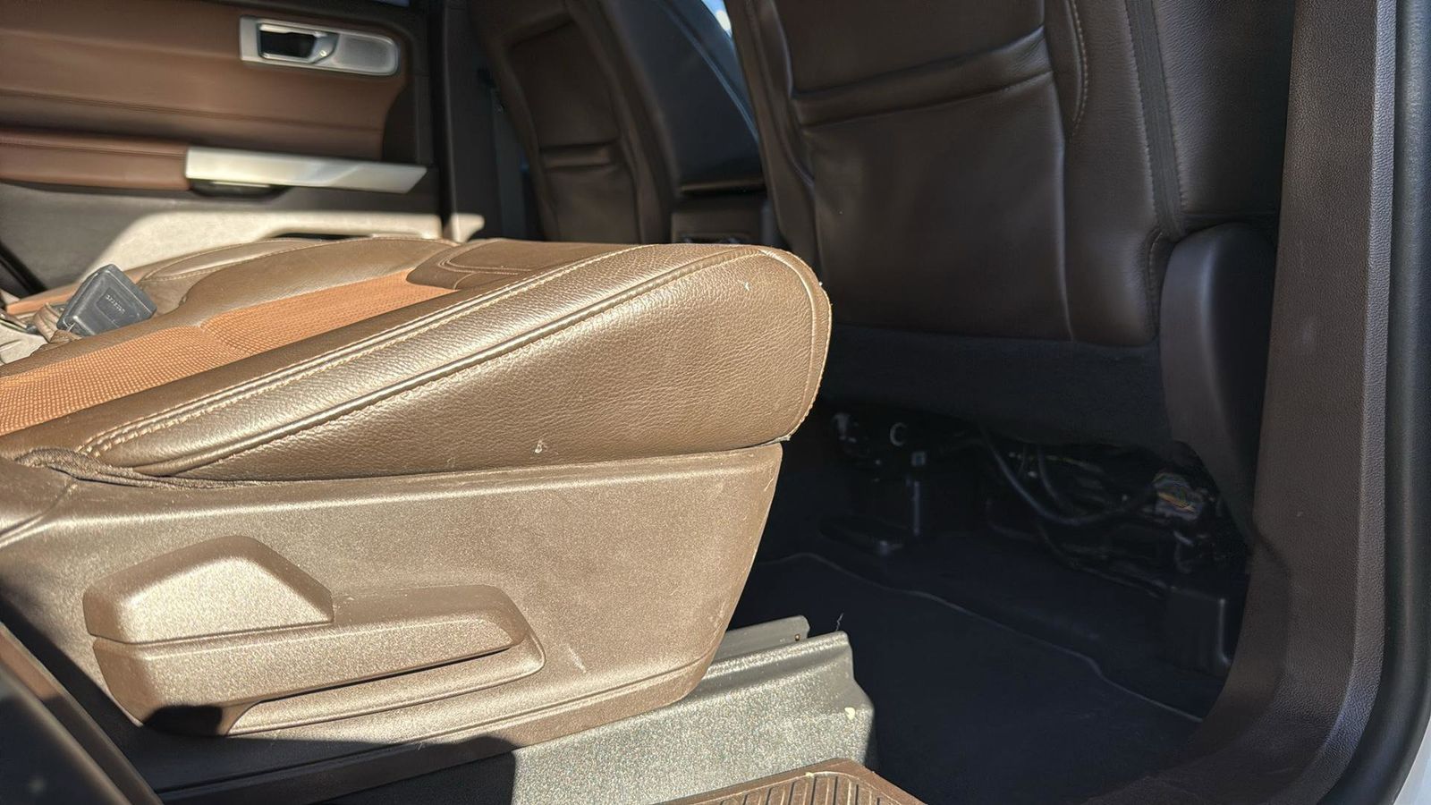 Used Car 2021 Ford Explorer  King Ranch For Sale Under $30,000 In Austin, Texas