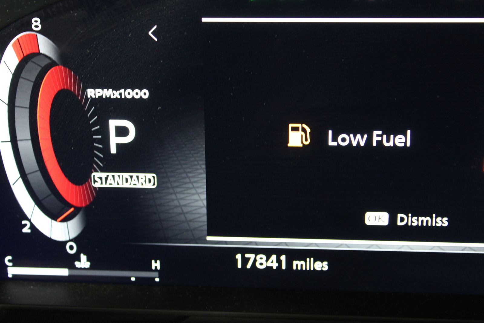 Used 2025 Gray Nissan Platinum image 25