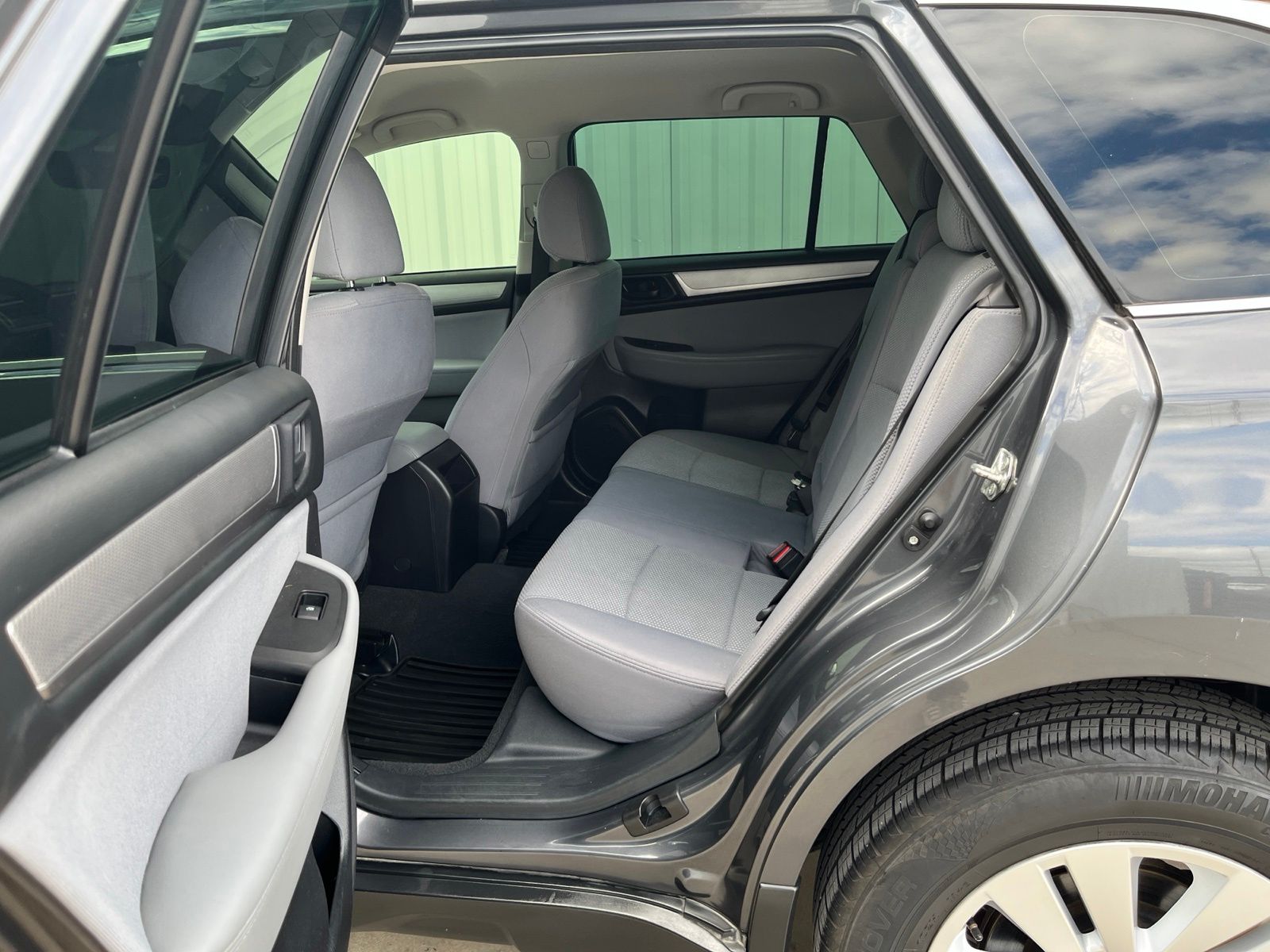Used Car 2018 Subaru Outback  2.5i For Sale Under $10,000 In Austin, Texas