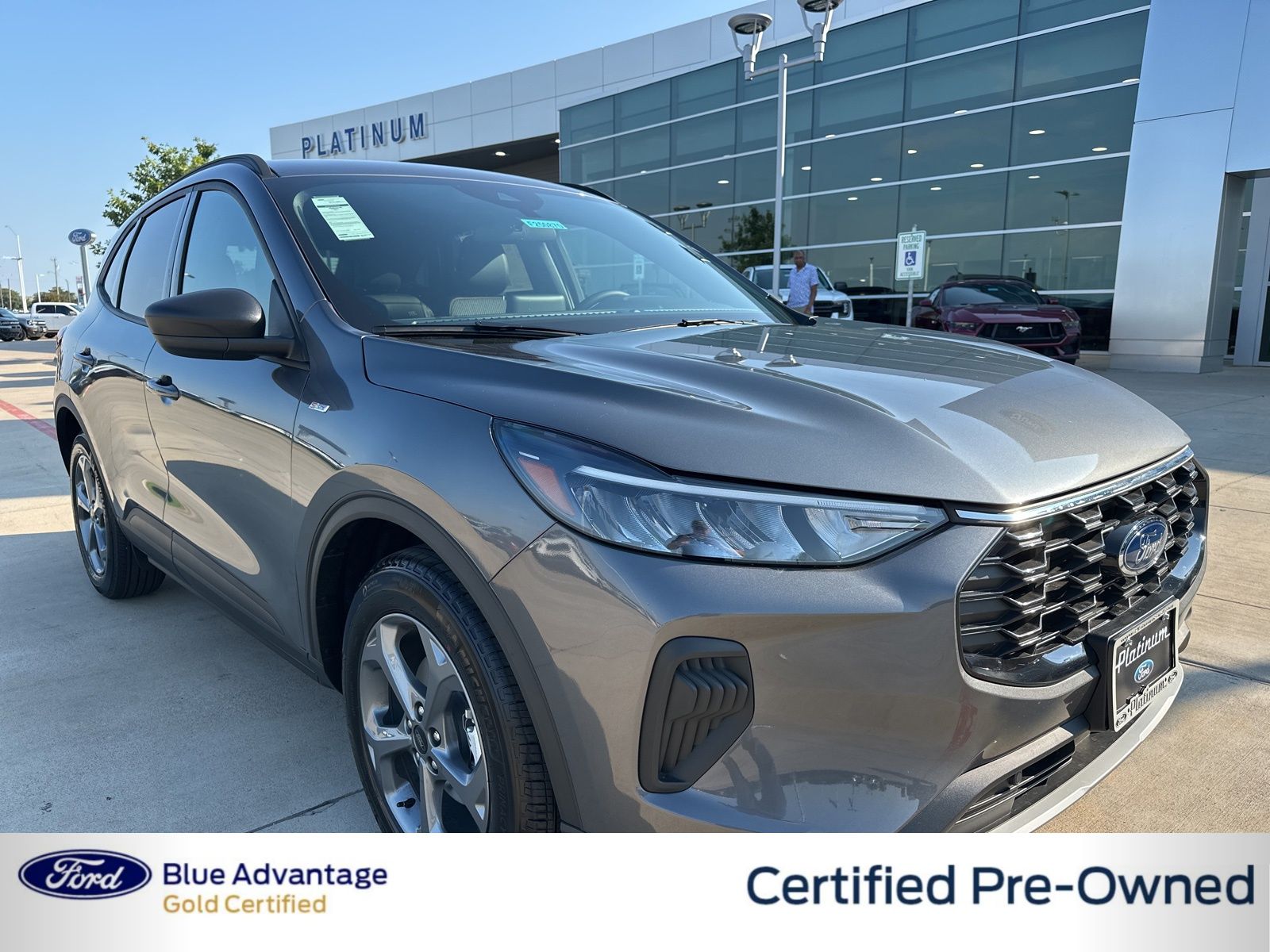 2025 Ford Escape ST-Line FWD