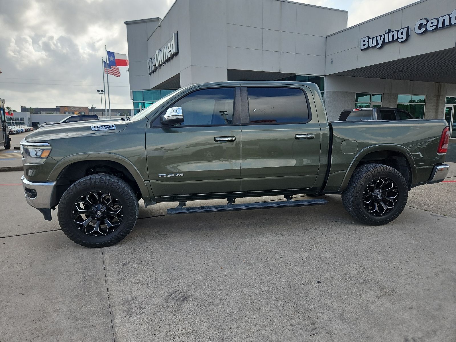 car-gallery-2