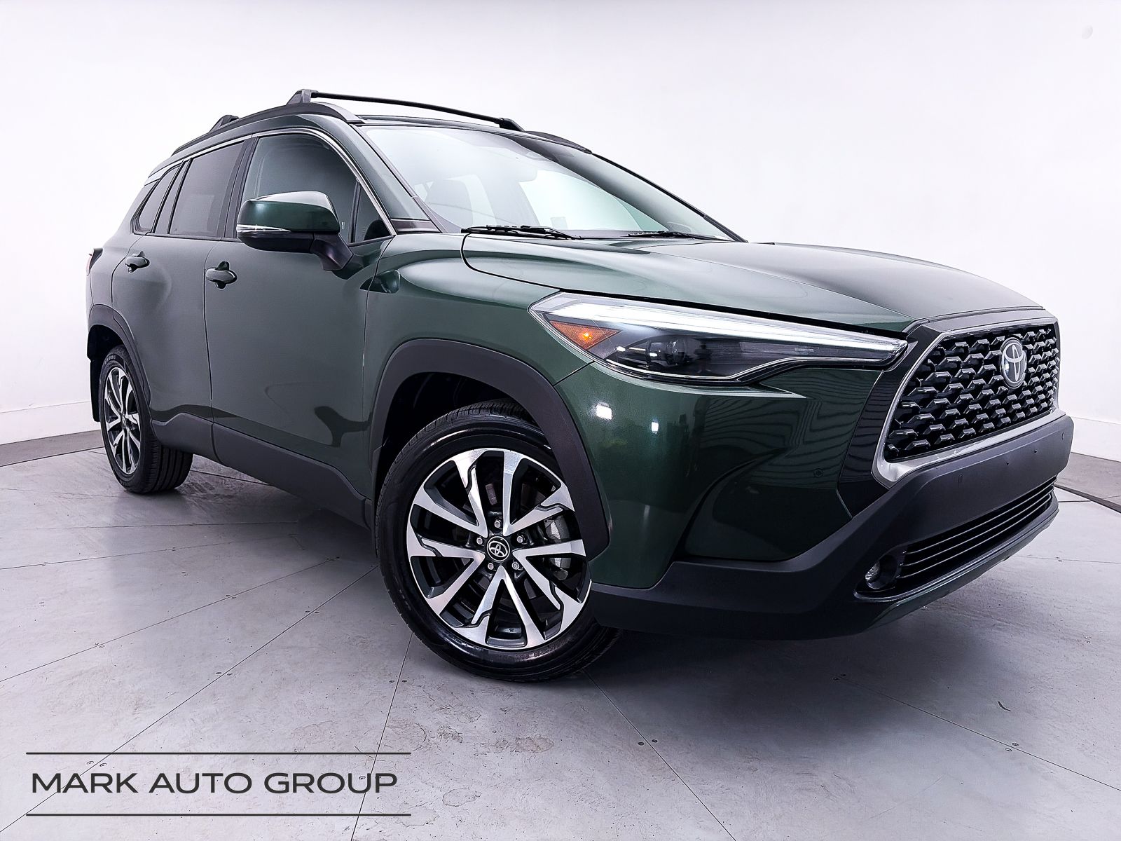 2024 Toyota Corolla Cross XLE
