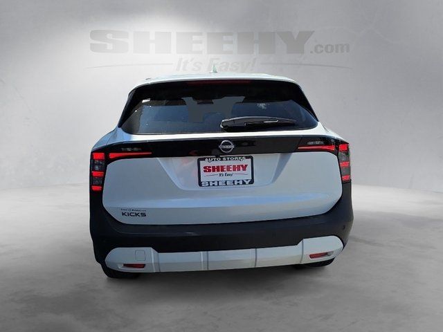 Used 2025 White Nissan SV image 12