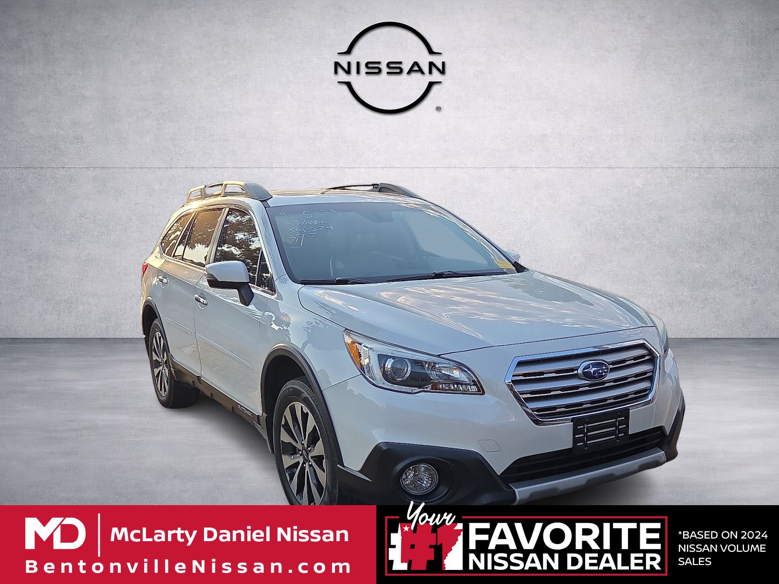 Crystal White Pearl 2017 Subaru Outback Wagon All-Wheel Drive Continuously Variable Transmission