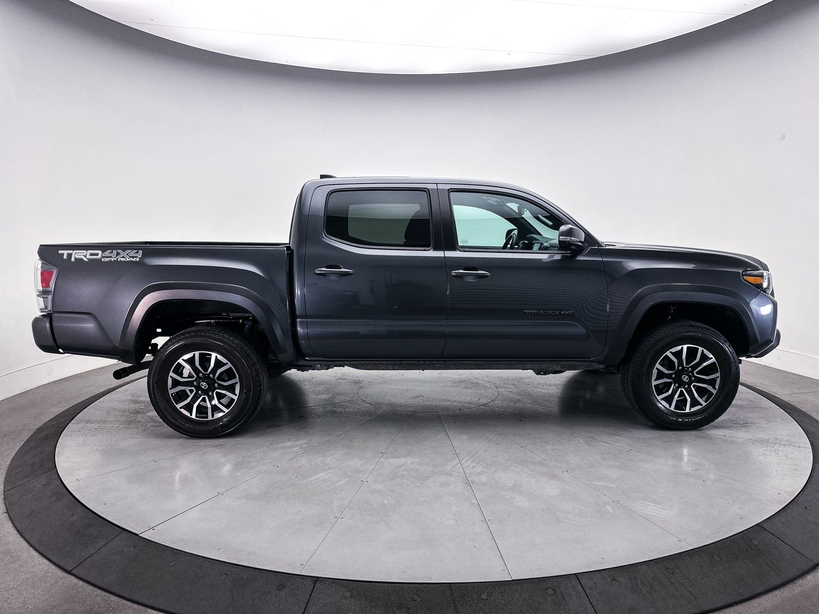 2023 Toyota Tacoma TRD Off-Road