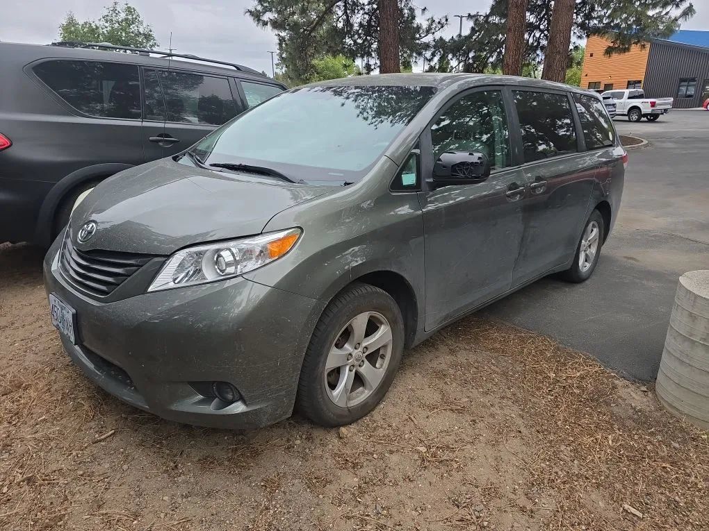 Cypress Pearl 2012 Toyota Sienna Minivan Front-Wheel Drive 6-Speed Automatic Overdrive
