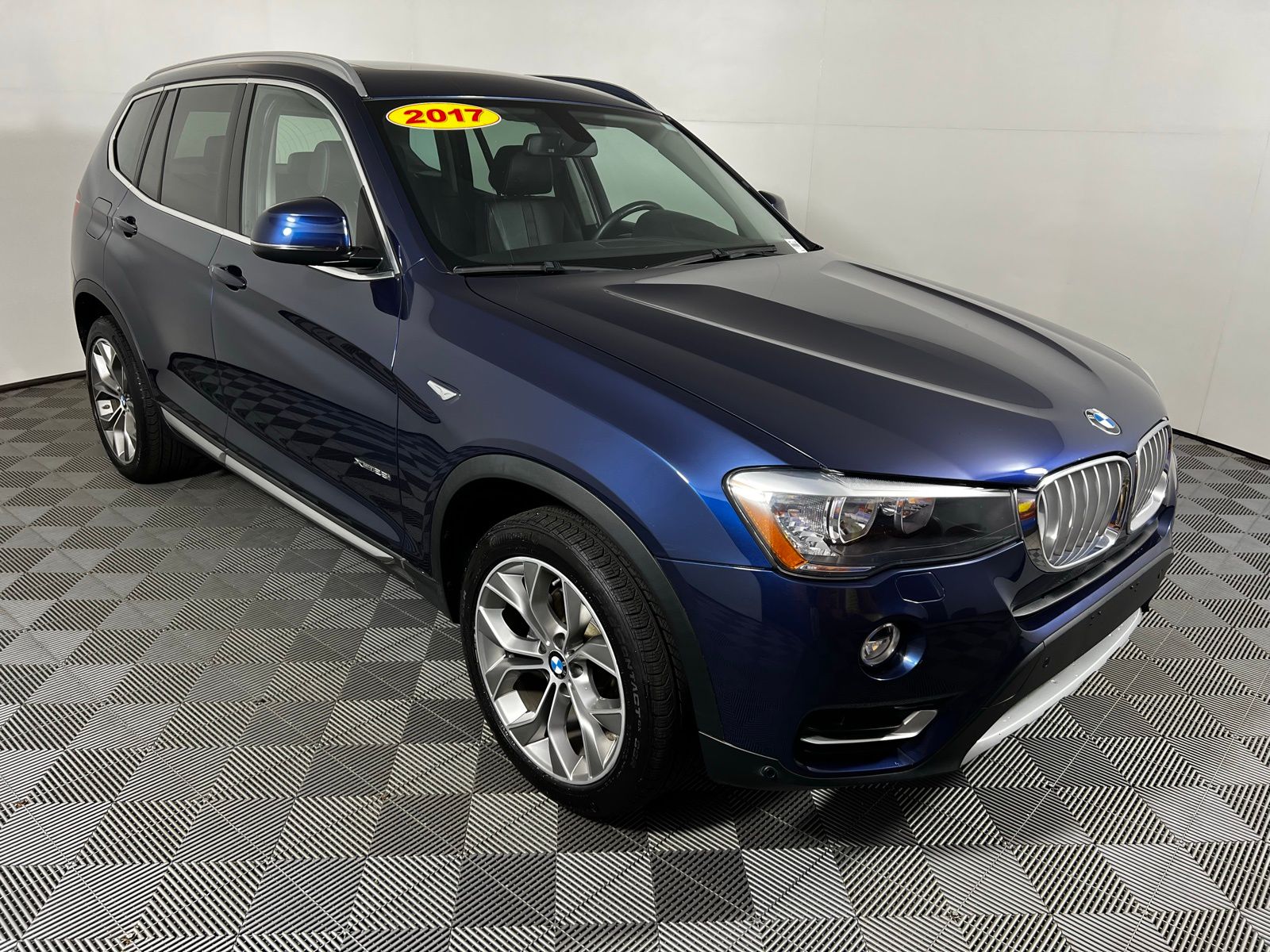 Thumbnail: 2017 BMW X3 - 3