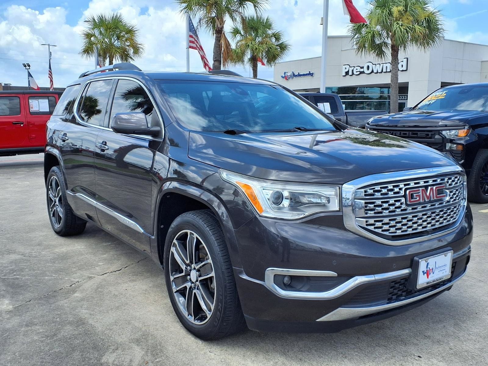 2017 GMC Acadia Denali Silver at Durrett Motor Company