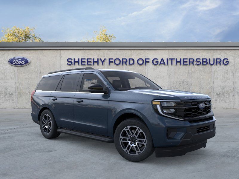 2026 Ford Expedition Active 4x4's photo