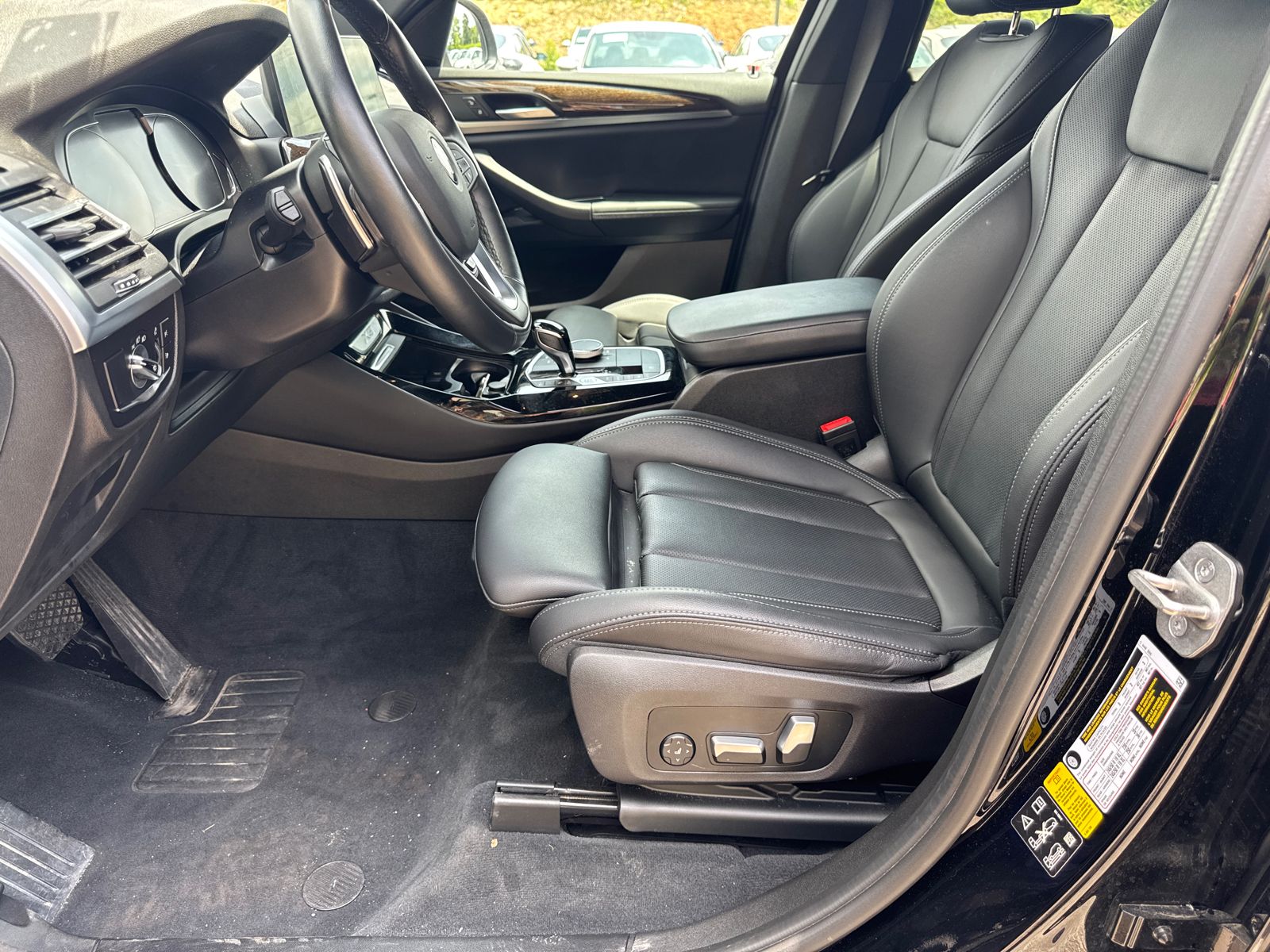2022 BMW X3 30i - Photo 9