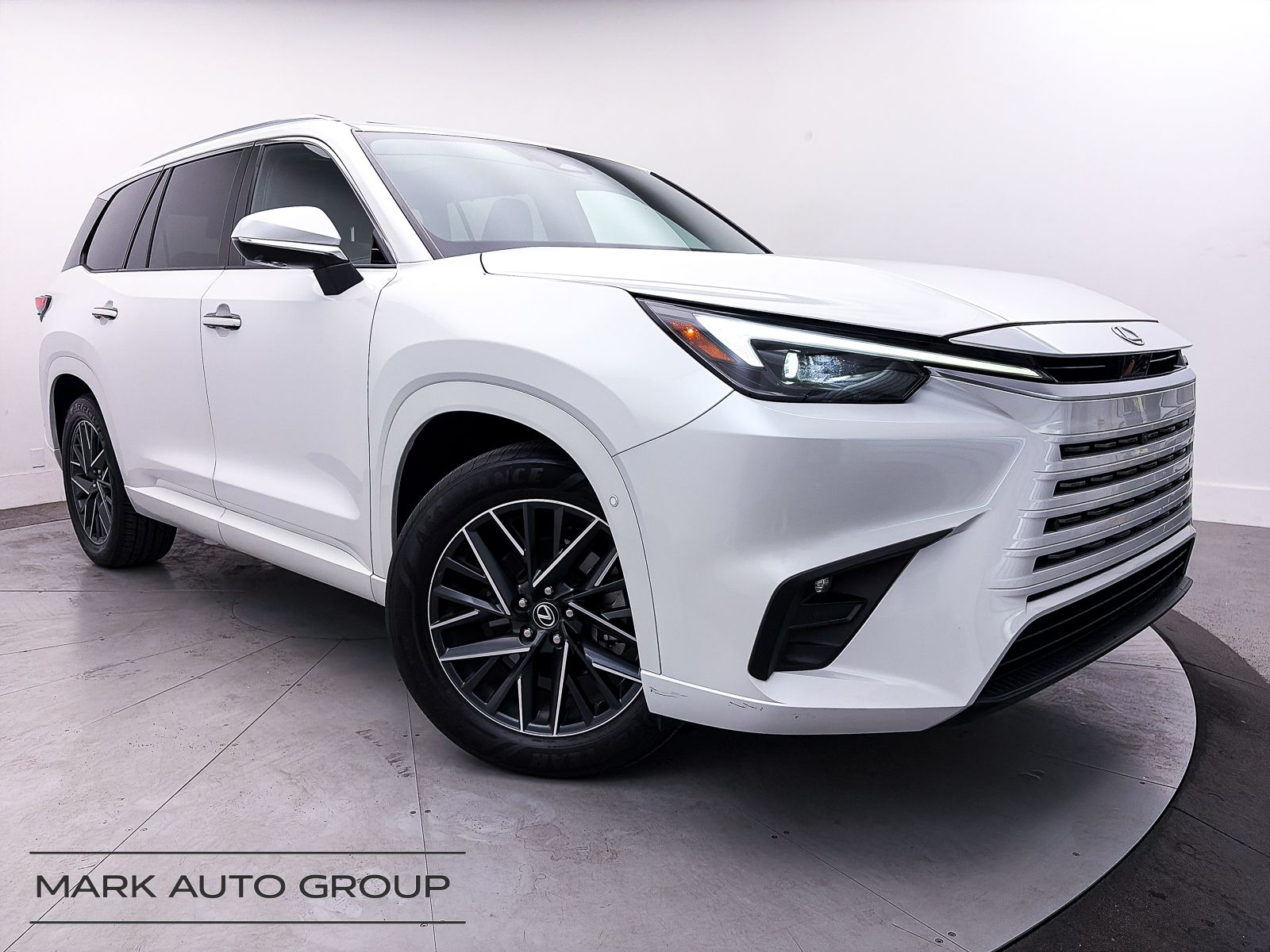 White (Wind Chill Pearl) 2024 Lexus TX 350 Premium FWD SUV / Crossover Front-Wheel Drive 8-Speed Automatic