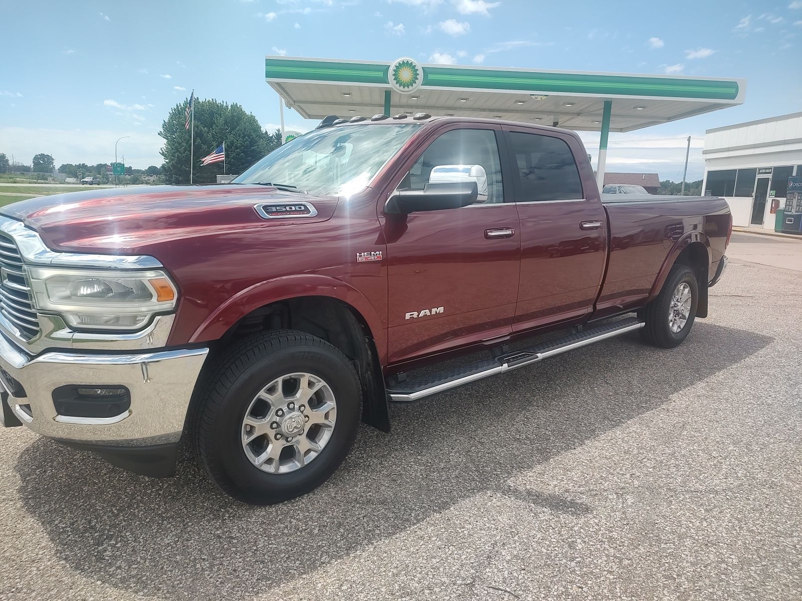 2019 RAM 3500 Laramie Crew Cab LB 4WD