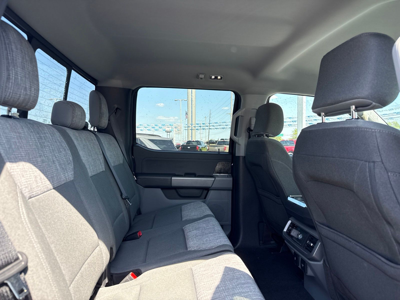 2023 Ford F-150 image 8
