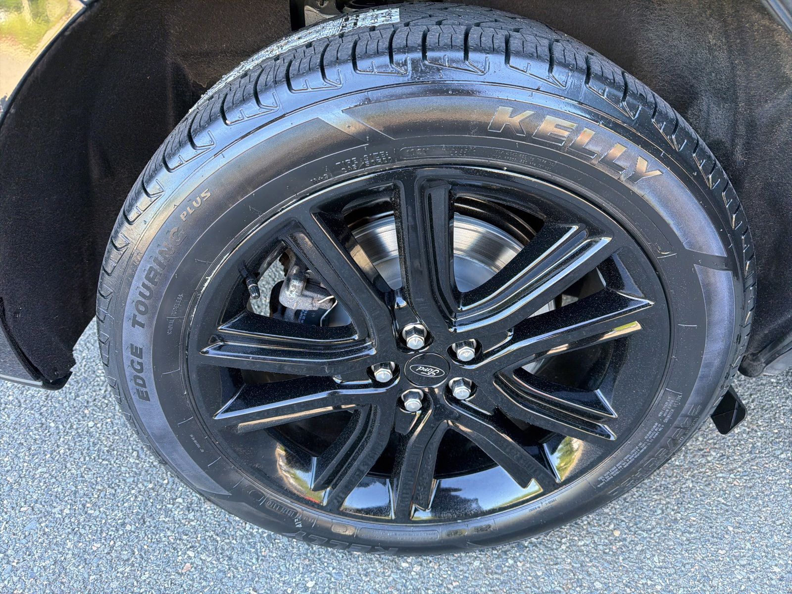Certified Used 2024 Agate Black Metallic Ford ST Line image 25