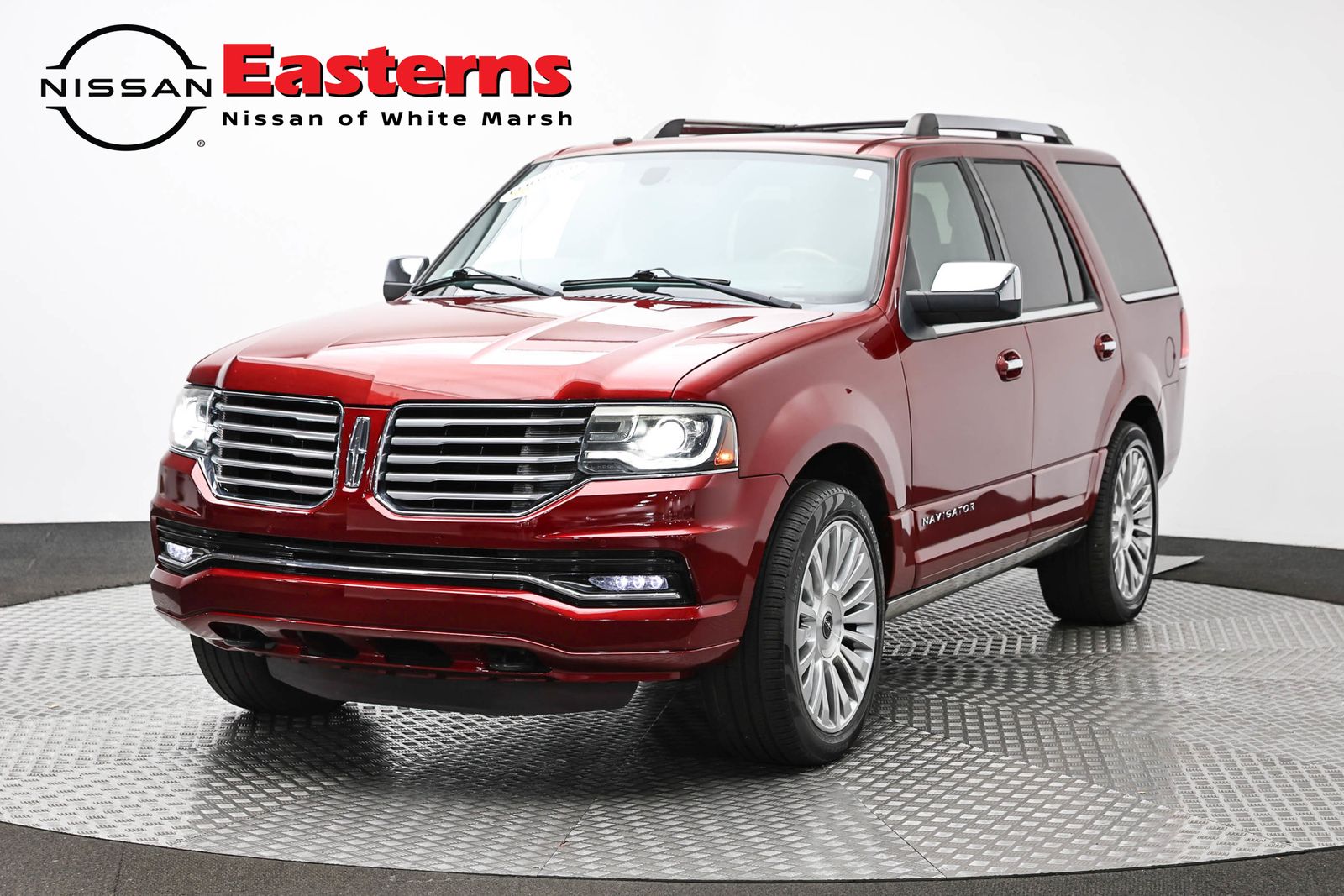Ruby Red Metallic 2016 Lincoln Navigator Reserve 4WD SUV / Crossover Four-Wheel Drive 6-Speed Automatic