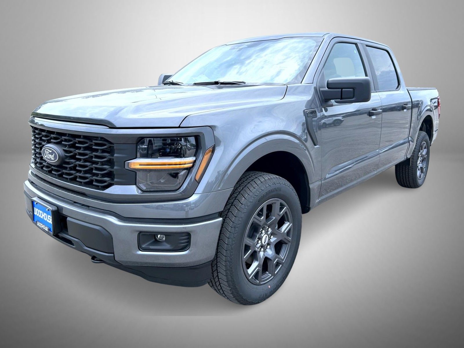 Carbonized Gray Metallic 2026 Ford F-150 Pickup Truck Four-Wheel Drive Automatic