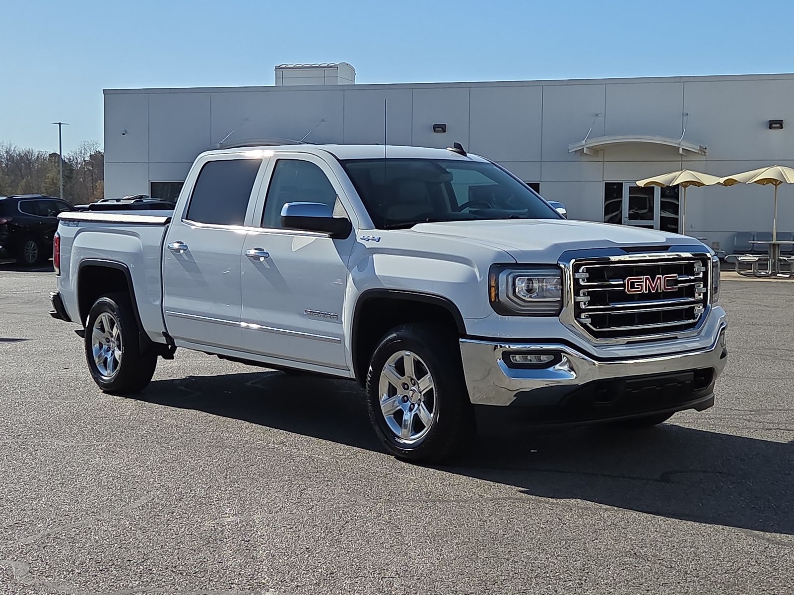 2017 GMC Sierra 1500 SLT Crew Cab 4WD