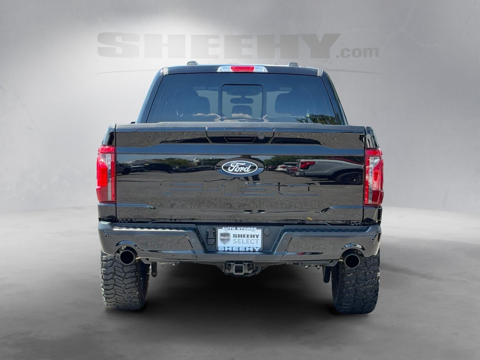 Used 2026 Agate Black Metallic Ford XLT image 12