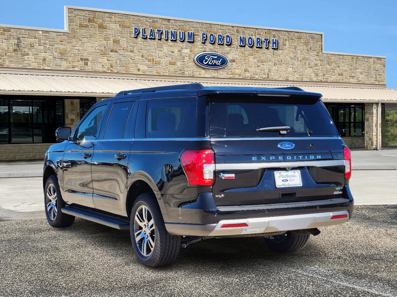 2024 Ford Expedition Max XLT 4