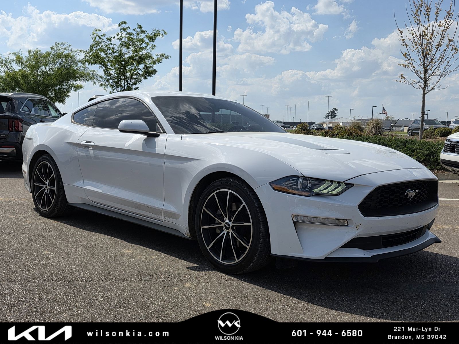 2020 Ford Mustang EcoBoost Coupe RWD