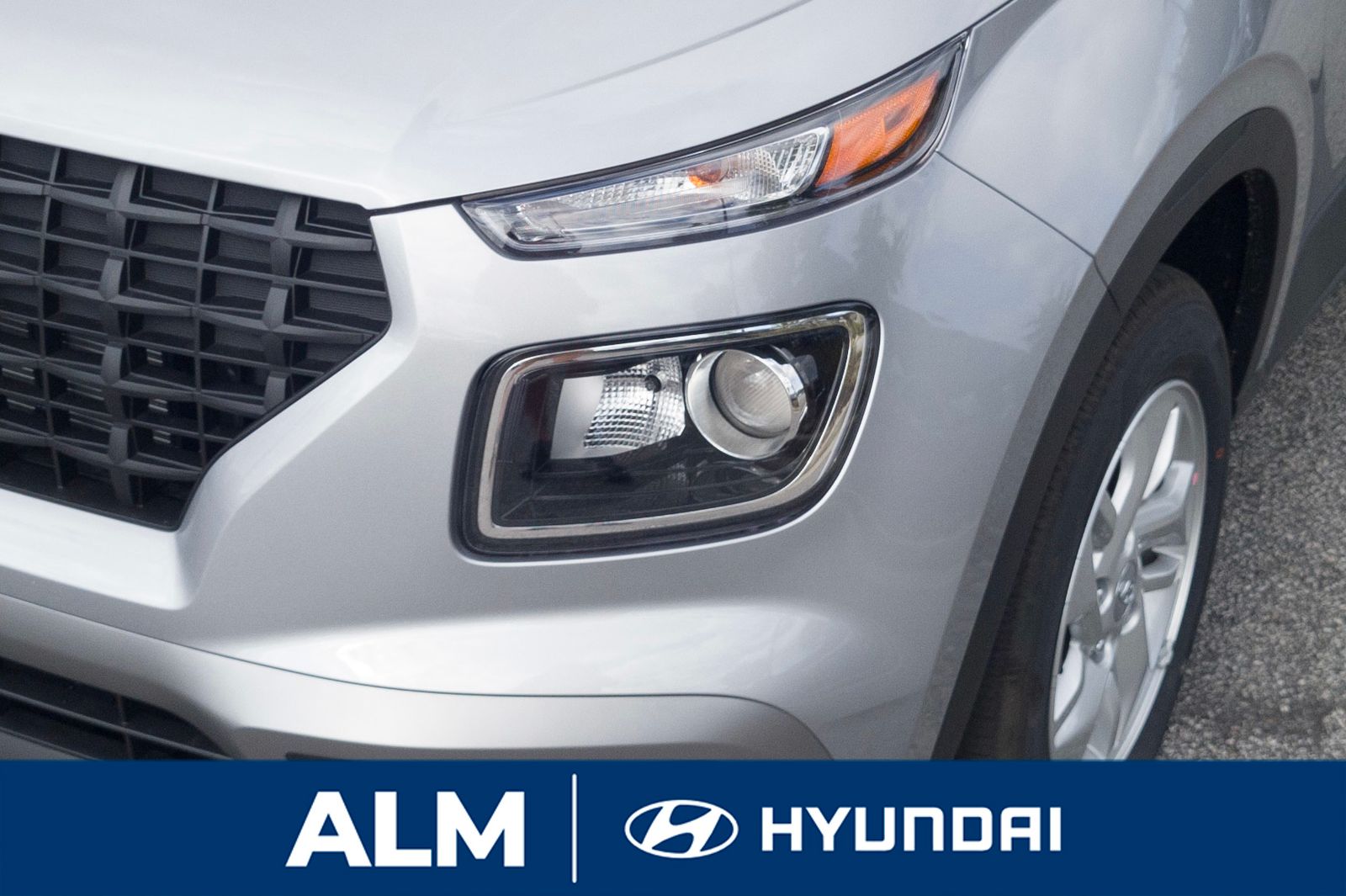 2025 Hyundai Venue SE photo 6