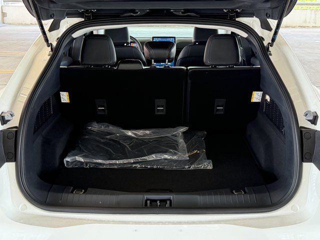New 2026 Star White Metallic Tri-coat Ford Select image 14