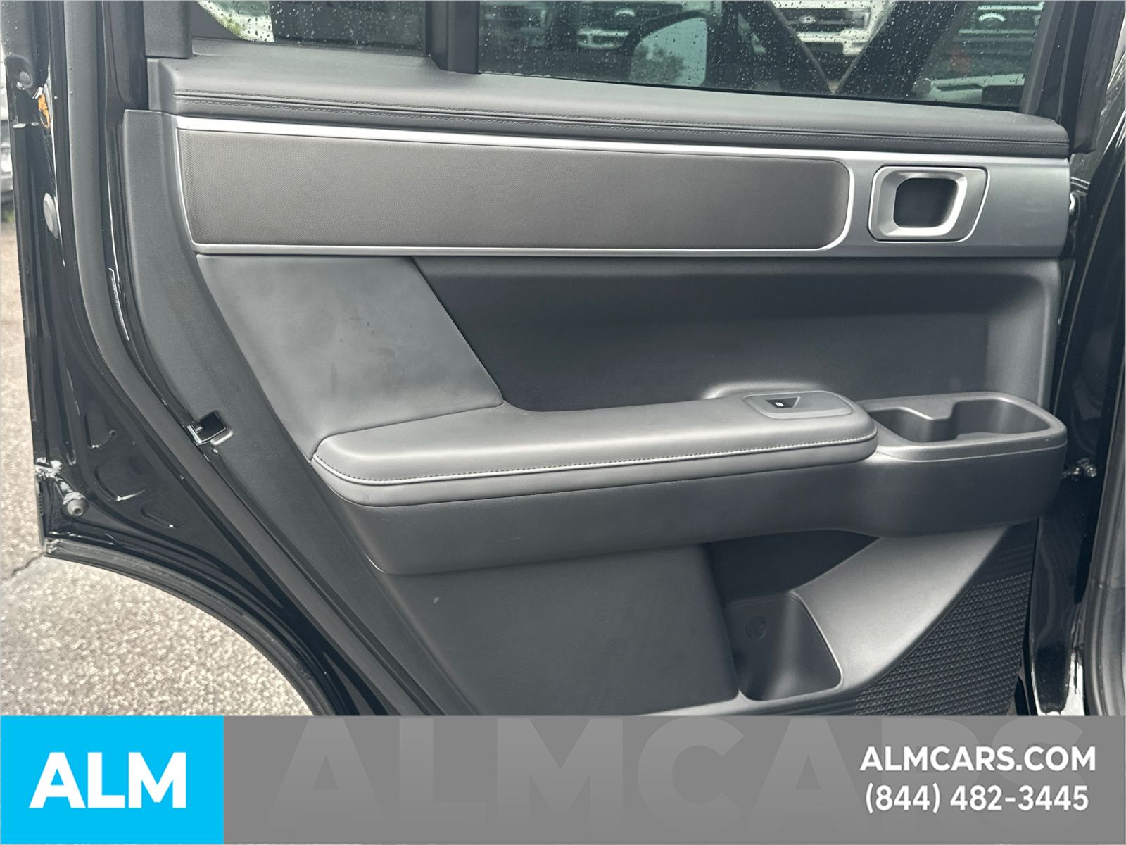 Used 2025 Black Hyundai SEL image 26