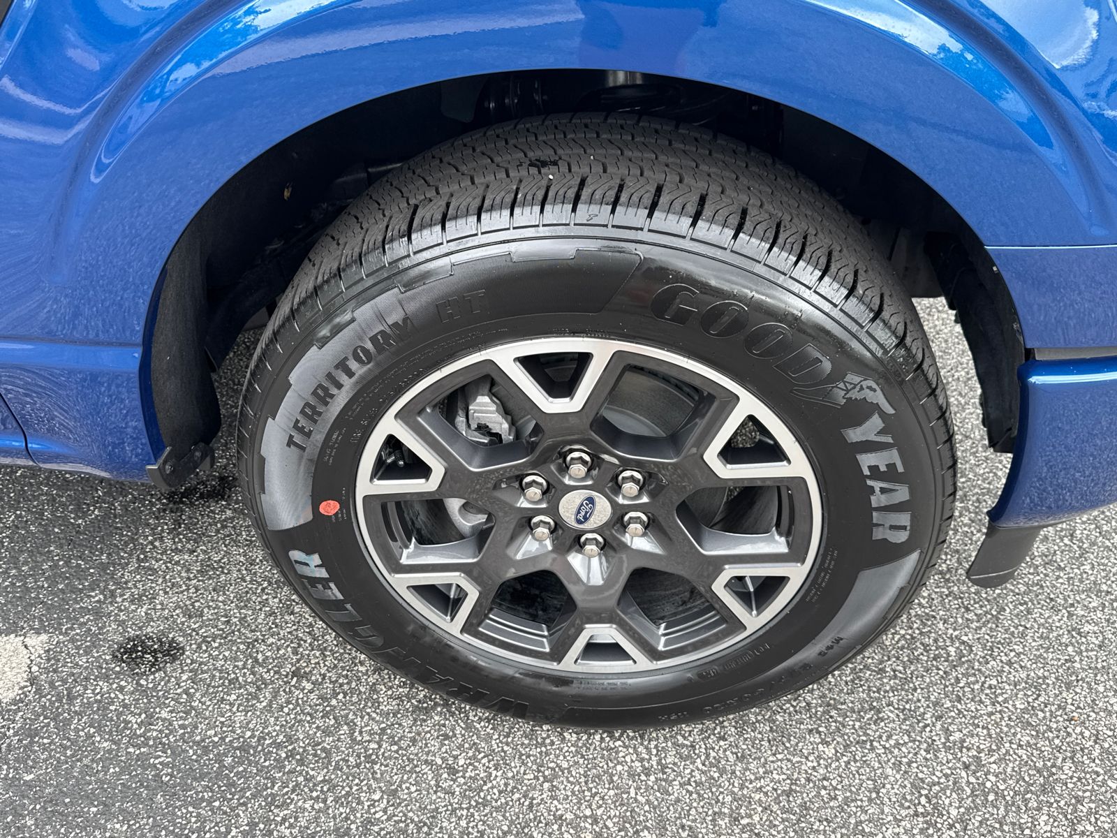 2025 Ford F-150 STX photo 12