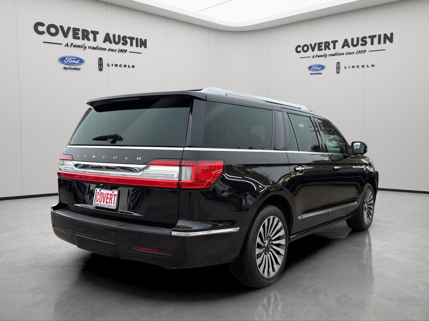 Used Car 2018 Lincoln Navigator L  L Reserve For Sale Under $40,000 In Austin, Texas