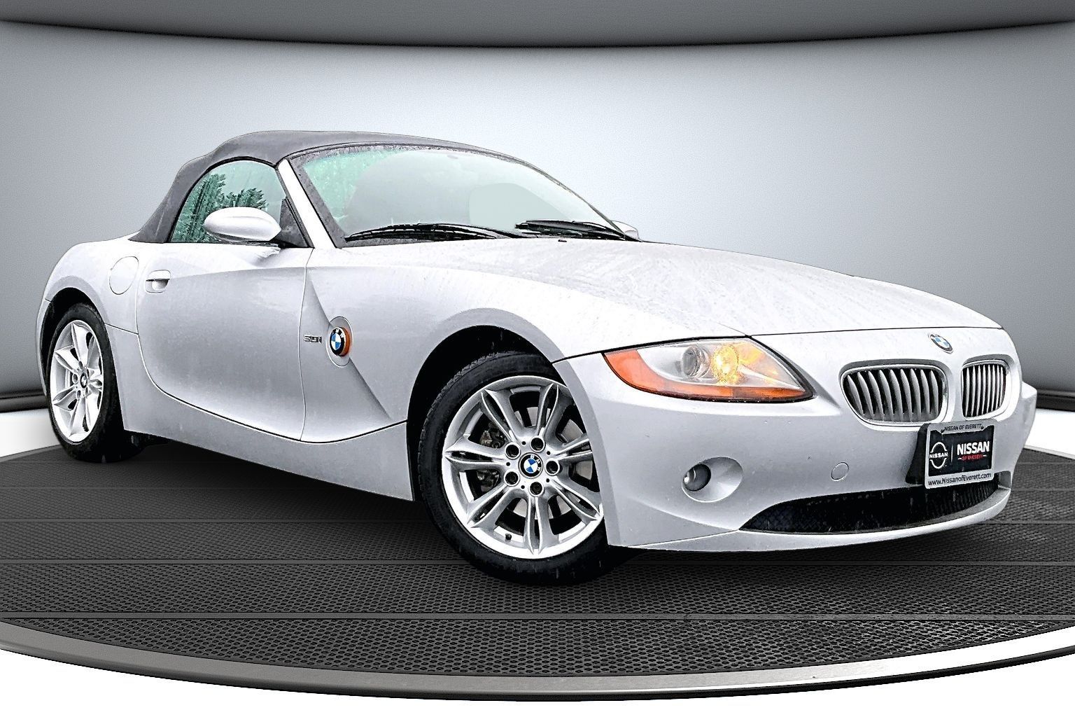 Titanium Silver Metallic 2003 BMW Z4 3.0i Roadster RWD Convertible Rear-Wheel Drive 6-Speed Manual